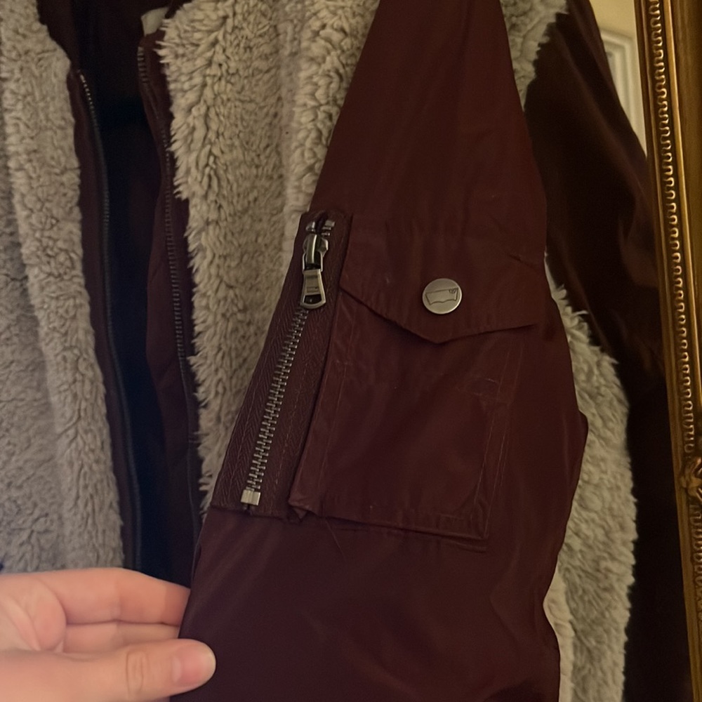 Levi’s Jacket - Picture 2 of 3